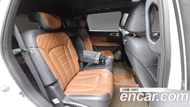 KGM Rexton 2017 thumb 7