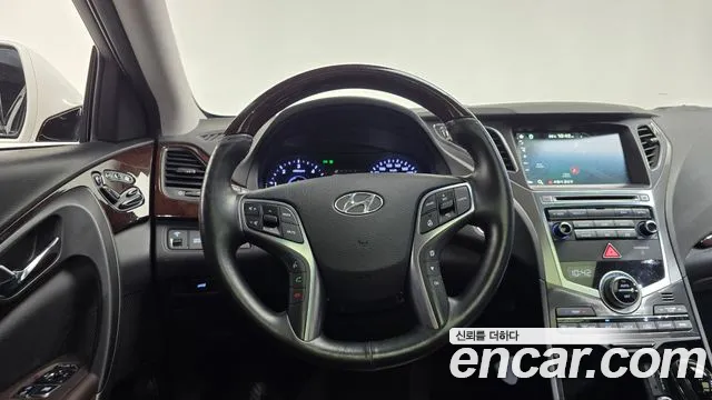 Hyundai Grandeur 2016 thumb 8