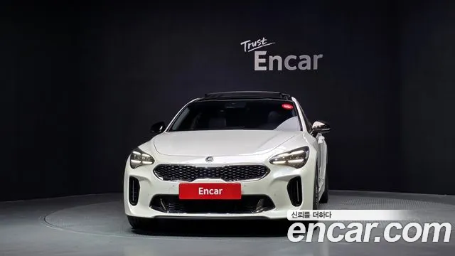 Kia Stinger 2020 thumb 6