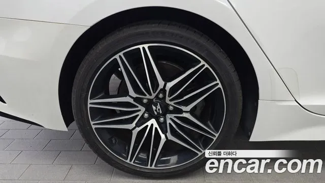 Kia Stinger 2020 thumb 3