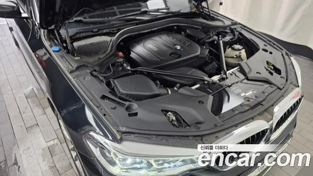 BMW 5 серии 2017 thumb 7