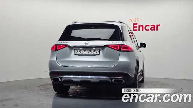 Mercedes-Benz E-Класс 2020 thumb 9
