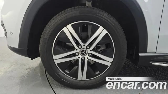 Mercedes-Benz E-Класс 2020 thumb 4