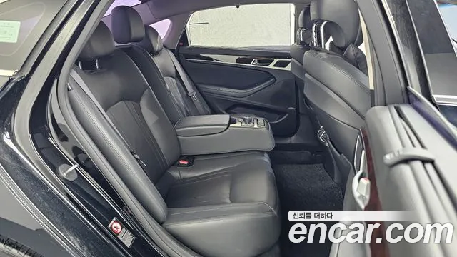 Hyundai Genesis 2016 thumb 4
