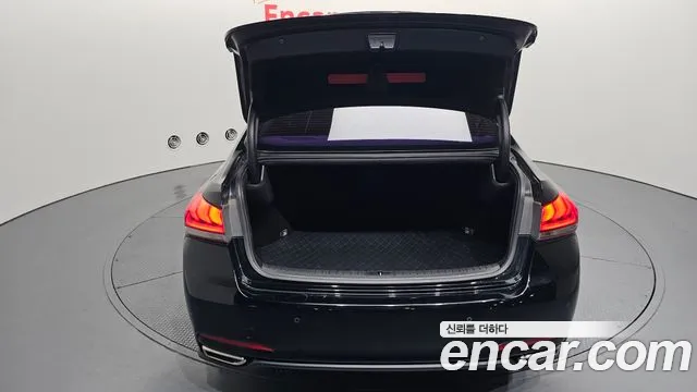 Hyundai Genesis 2016 thumb 6