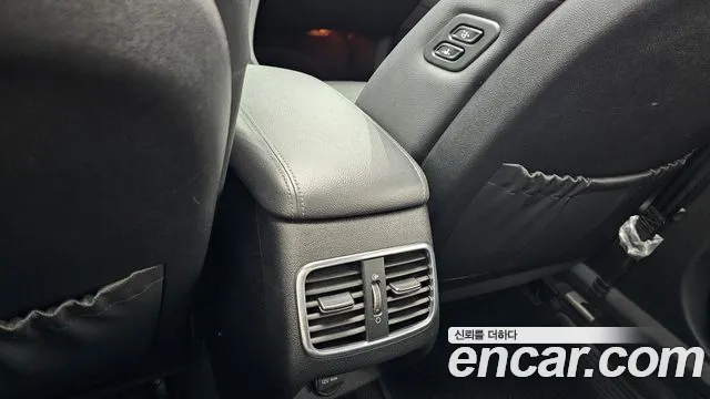 Kia Hybrid 2016 thumb 7