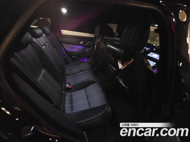Land Rover Range Rover Velar 2020 thumb 9
