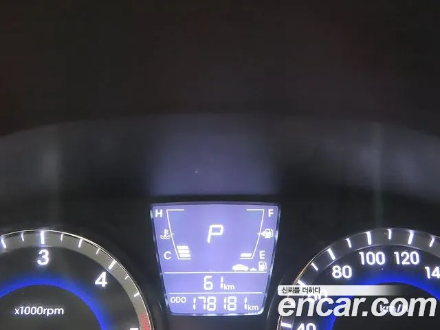 Hyundai Accent 2013 thumb 10