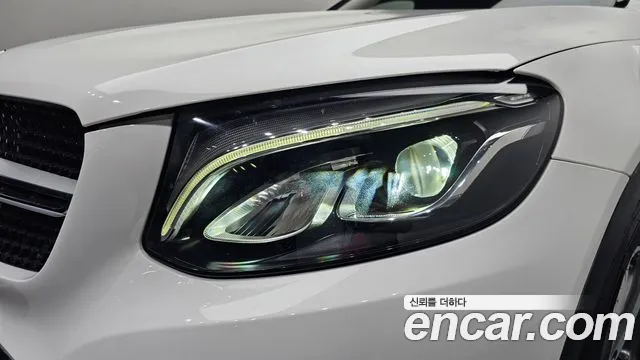 Mercedes-Benz GLC 2019 thumb 4