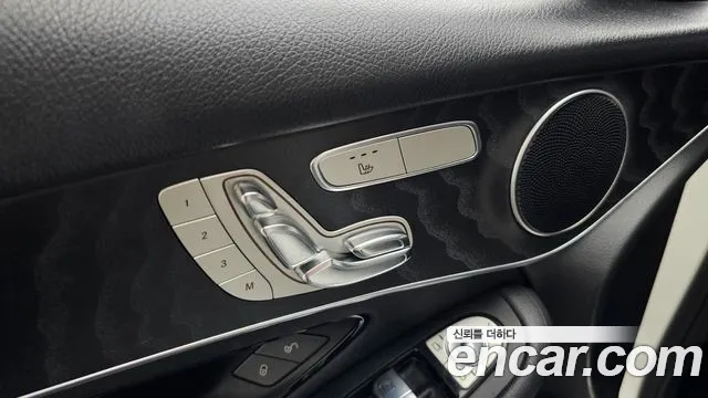Mercedes-Benz GLC 2019 thumb 11