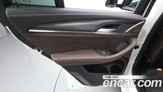 BMW X4 2025 thumb 3