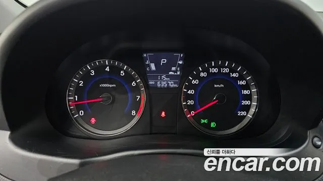 Hyundai Accent 2012 thumb 5