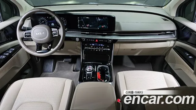 Kia Carnival 2022 thumb 8