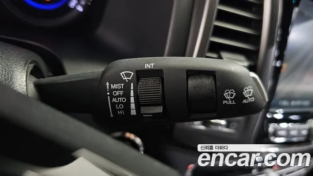 KGM Rexton 2021 thumb 2