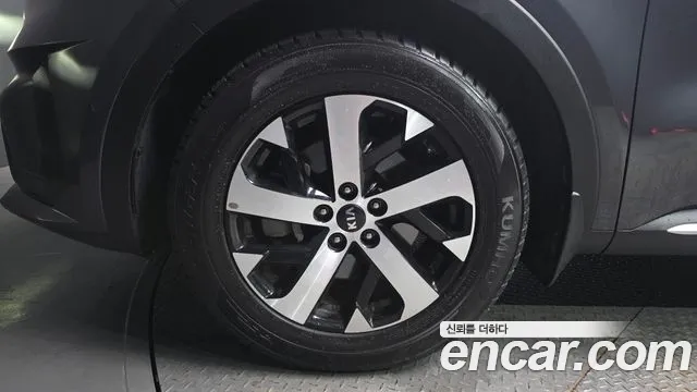 Kia Sorento 2020 thumb 4