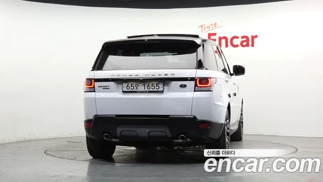 Land Rover Range Rover Sport 2016 thumb 11