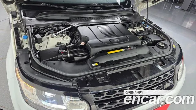 Land Rover Range Rover Sport 2016 thumb 12