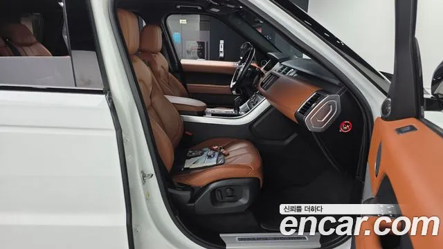 Land Rover Range Rover Sport 2016 thumb 7