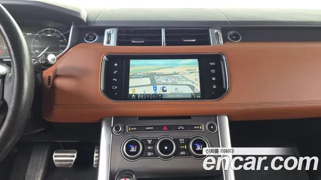 Land Rover Range Rover Sport 2016 thumb 2