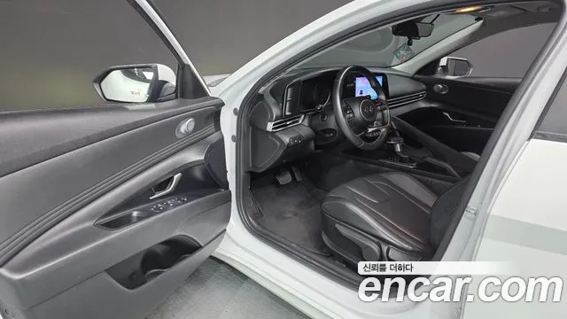 Hyundai Elantra 2020 thumb 3