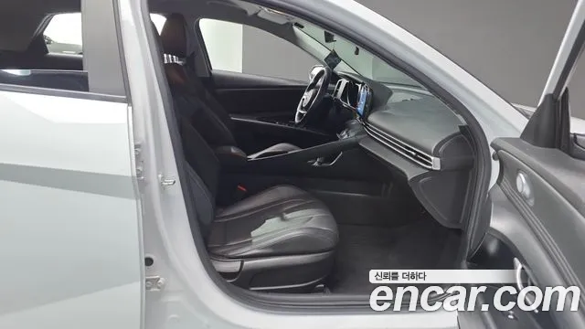 Hyundai Elantra 2020 thumb 12