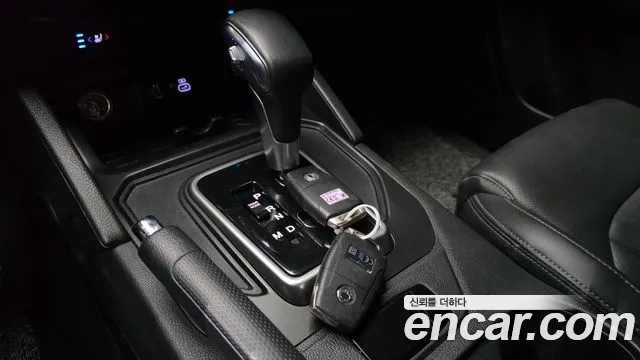 KGM Rexton 2023 thumb 10
