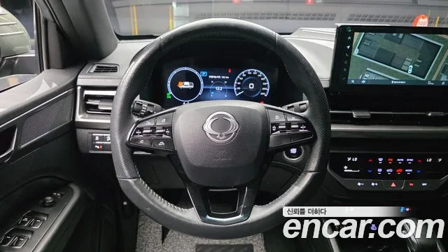 KGM Rexton 2023 thumb 11