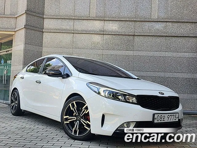 Kia K3 2017 thumb 8