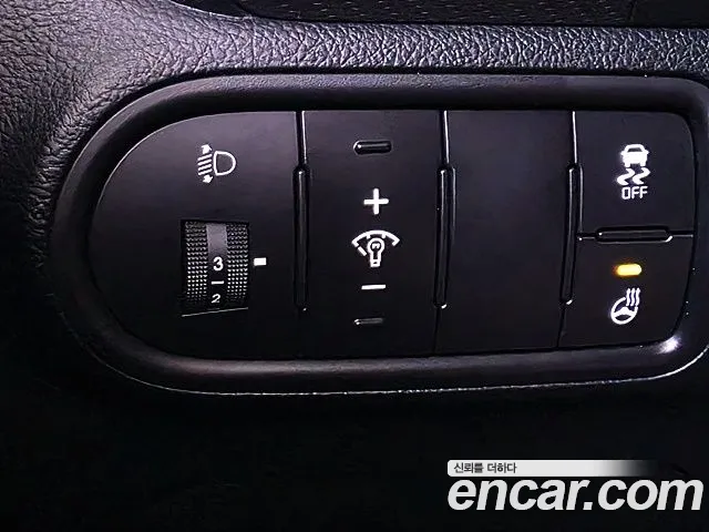 Kia K3 2017 thumb 2