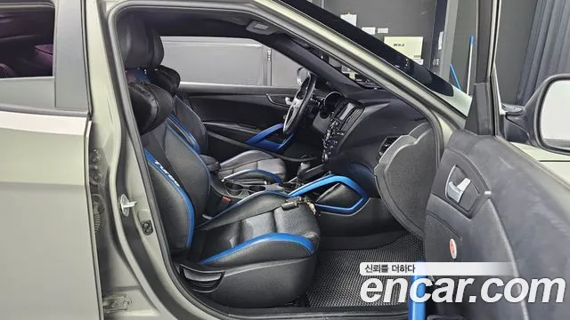Hyundai Veloster 2015 thumb 6