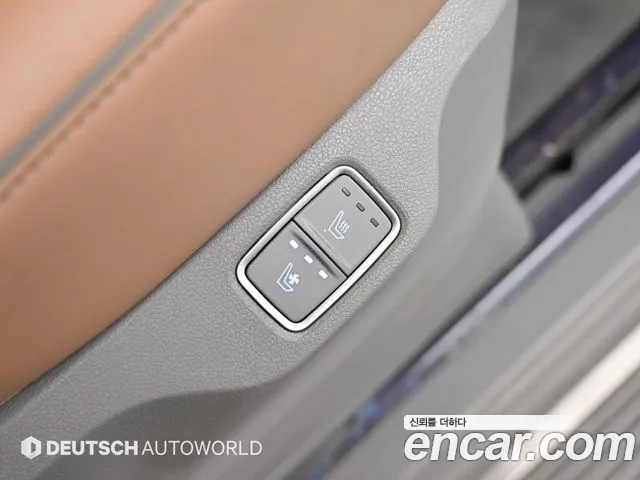 Hyundai Staria 2024 thumb 10