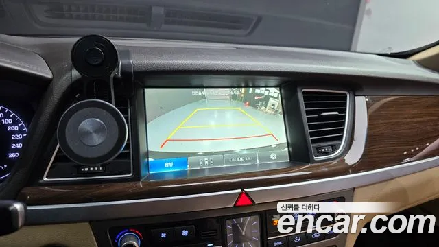 Hyundai Genesis 2015 thumb 5