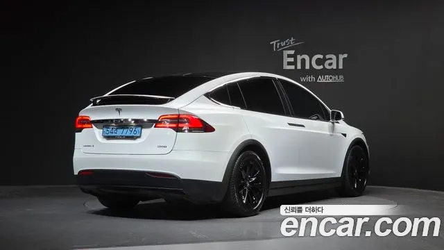 Tesla Model X 2019 thumb 6