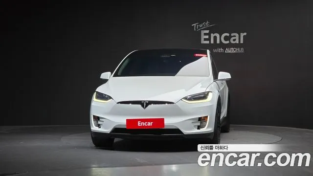 Tesla Model X 2019 thumb 11