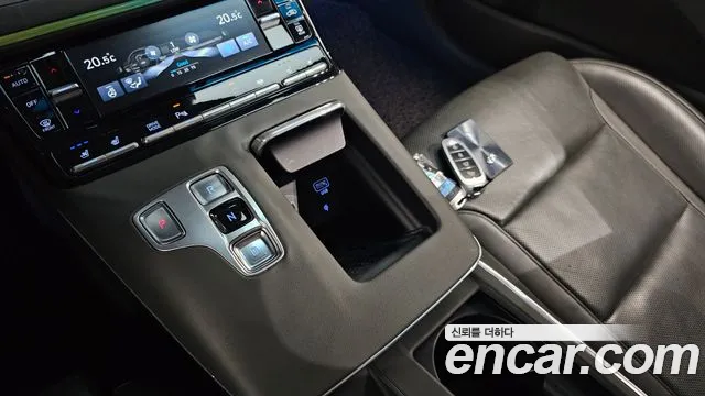 Hyundai Grandeur 2021 thumb 4