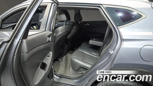 Hyundai Tucson 2015 thumb 4