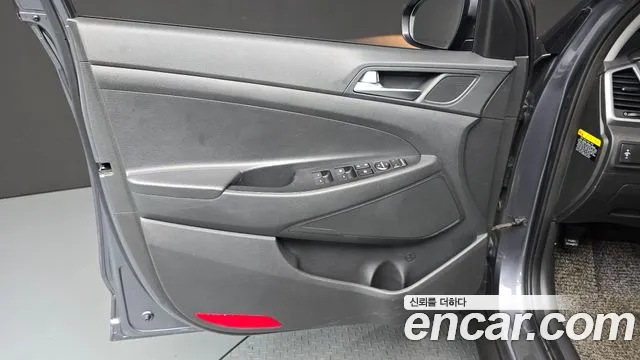 Hyundai Tucson 2015 thumb 12