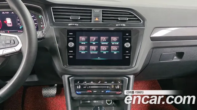 Volkswagen Tiguan 2023 thumb 12