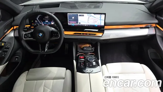 BMW 5 серии 2025 thumb 2