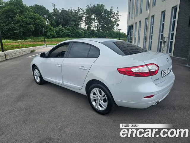 Renault SM3 2019 thumb 2