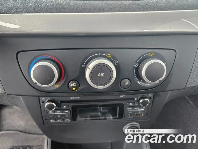 Renault SM3 2019 thumb 12