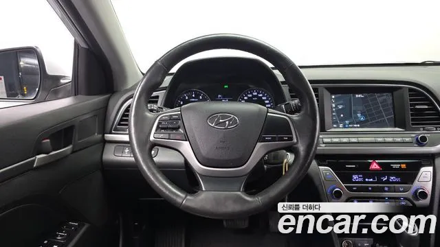 Hyundai Avante 2015 thumb 6