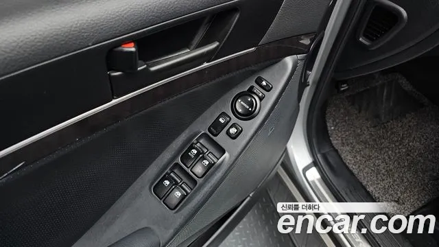 Hyundai Cruze 2010 thumb 5