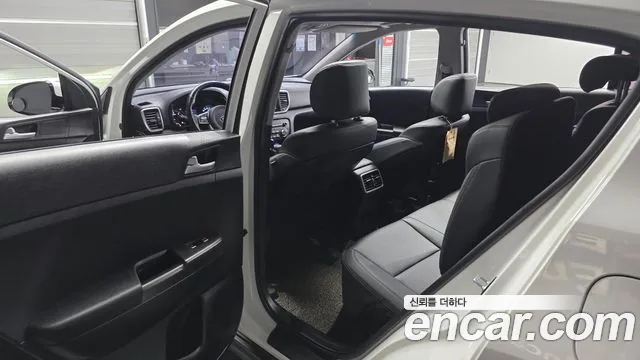 Kia Sportage 2019 thumb 8