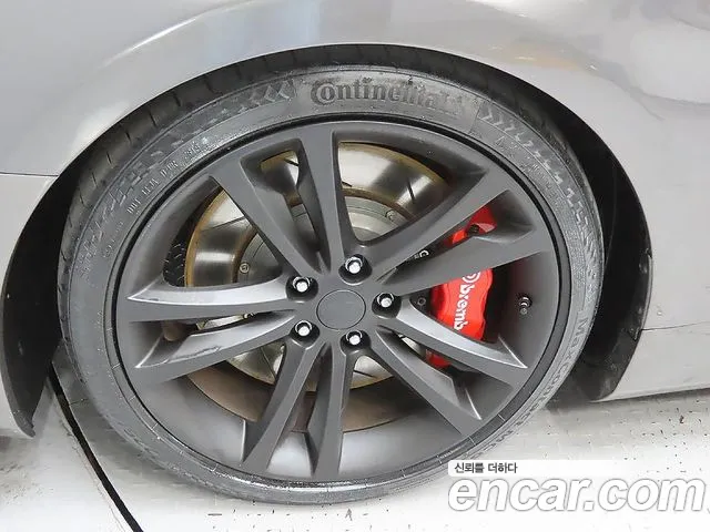 Hyundai Genesis 2012 thumb 2