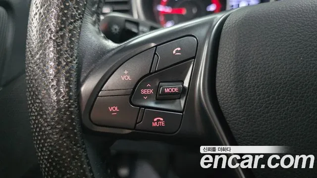 KGM TIBOLI 2018 thumb 7