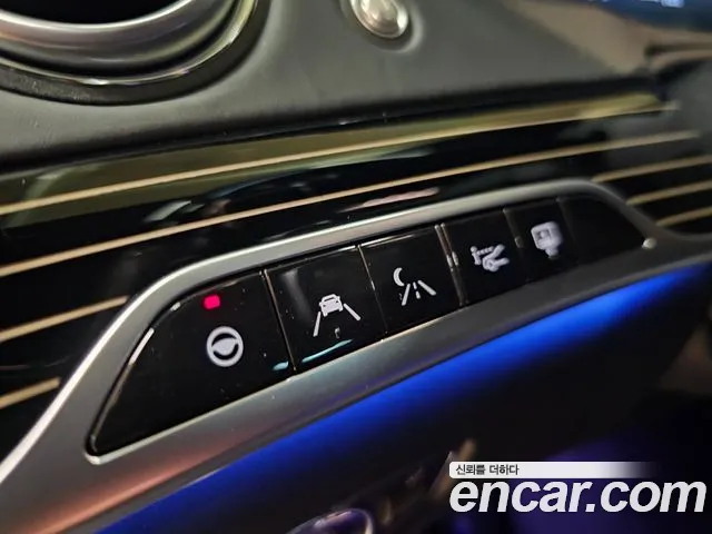 Mercedes-Benz S-Class 2020 thumb 2