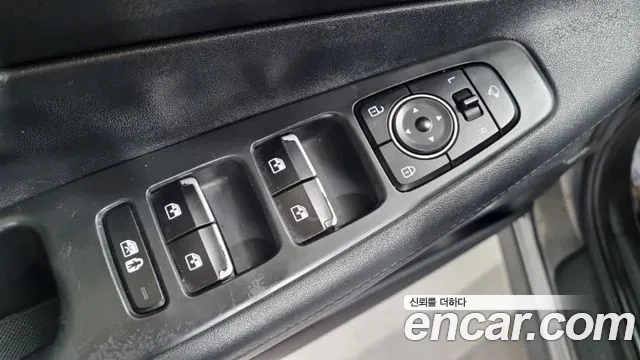 Hyundai Santa Fe 2020 thumb 3