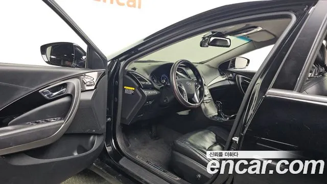 Hyundai Grandeur 2015 thumb 3