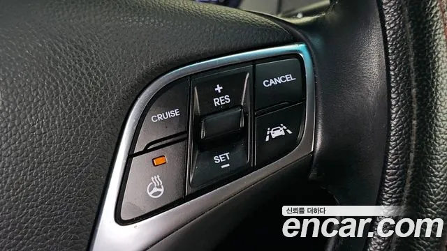 Hyundai Grandeur 2015 thumb 12